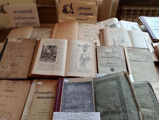 Экскурсия для учащихся математической школы, посвященная 100-летним научным журналам, фото4